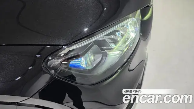 Mercedes-Benz GLS-Class 2026 — Photo 17/20