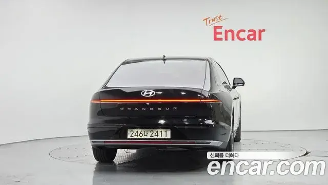 Hyundai Grandeur 2023 — Photo 4/20