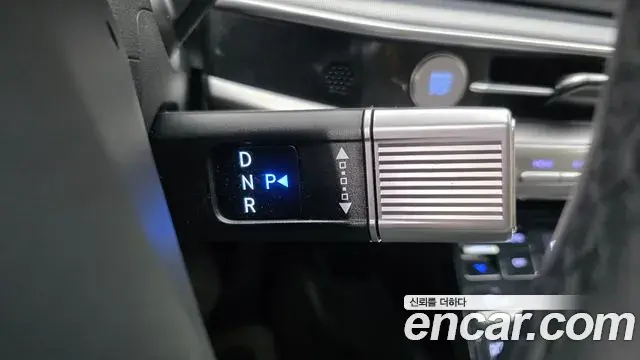 Hyundai Grandeur 2023 — Photo 9/20