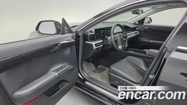Hyundai Grandeur 2023 — Photo 10/20