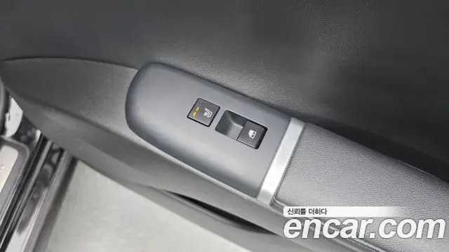 Hyundai Grandeur 2023 — Photo 19/20