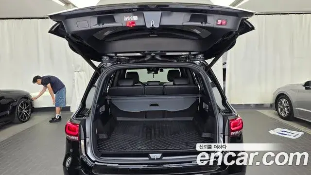 Mercedes-Benz GLB-Class 2022 — ფოტო 20/20