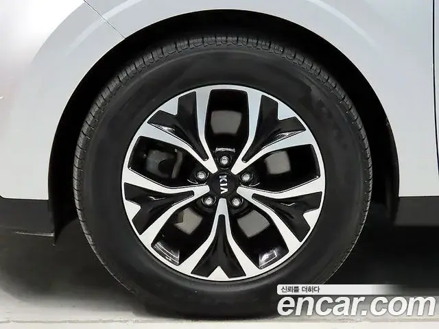 Kia Carnival 2021 — Photo 20/20