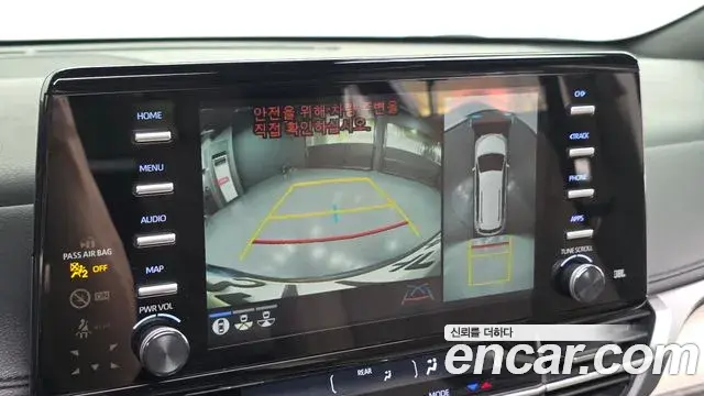 Toyota Sienna 2021 — Şəkil 31/31