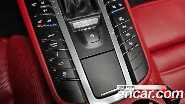 Porsche Macan 2018 — Photo 20/20