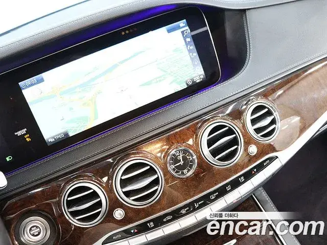 Mercedes-Benz S-Class 2019 — Фото 11/20