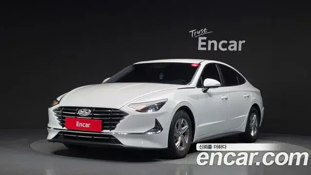 Hyundai Sonata 2019 — Photo 1/20