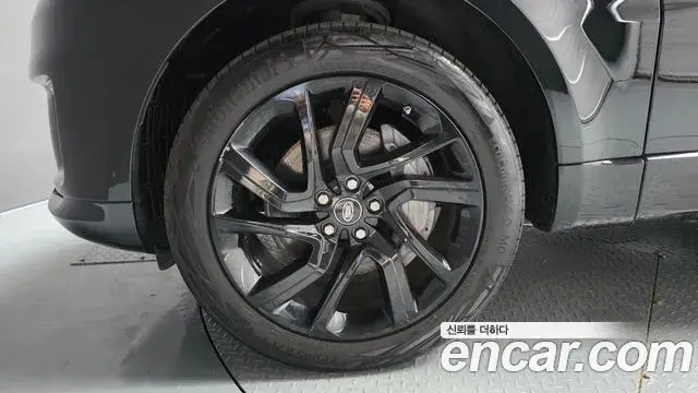 Land Rover Range Rover Sport 2021 — ფოტო 11/34