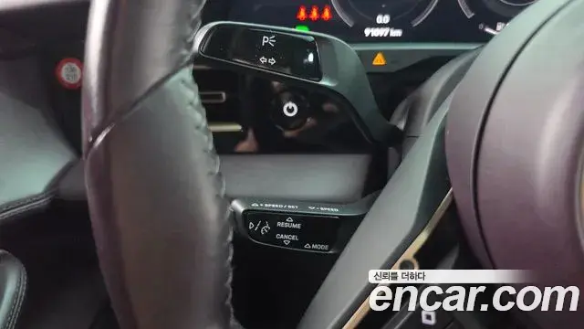 Porsche Taycan 2020 — Photo 11/36