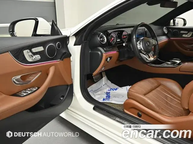 Mercedes-Benz E-Class 2019 — Фото 10/20
