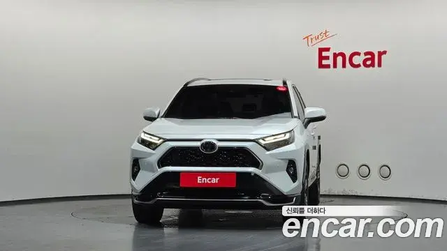 Toyota RAV4 2025 — Photo 10/20