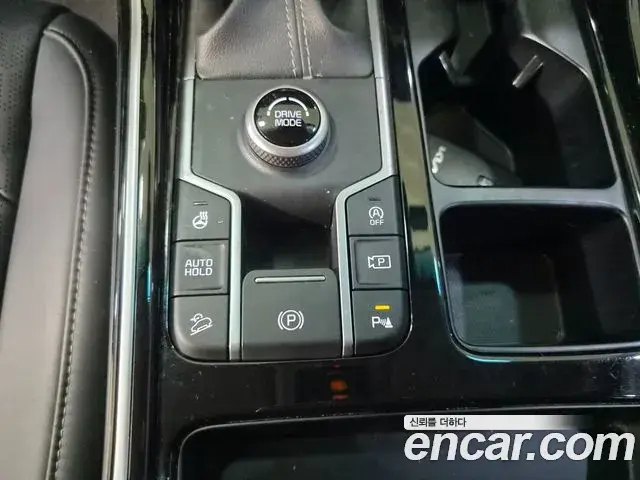Kia Sorento 2022 — Photo 16/20