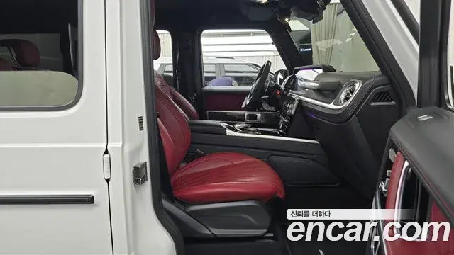 Mercedes-Benz G-Class 2022 — Фото 11/20