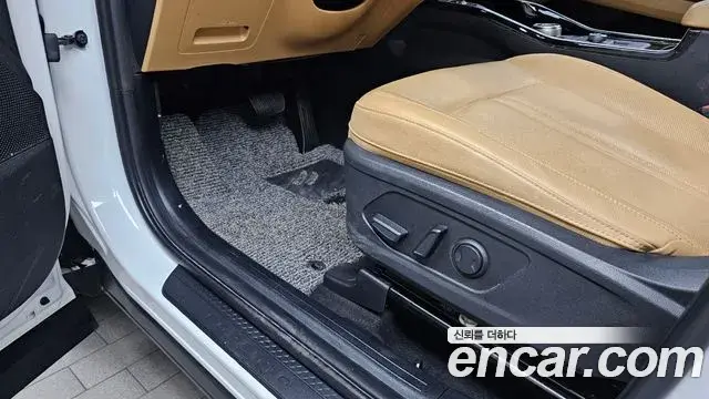 Kia Sorento 2023 — Şəkil 3/35