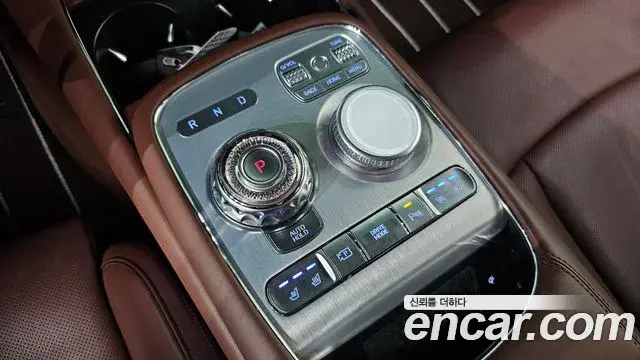 Genesis G90 2023 — Фото 9/20