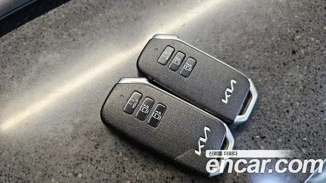 Kia K8 2021 — Şəkil 11/36