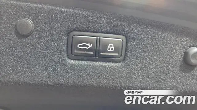 Kia K8 2021 — Photo 27/37