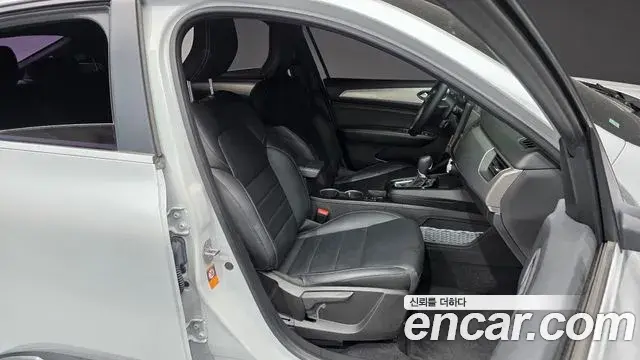 Renault Samsung Arkana 2024 — Şəkil 32/33
