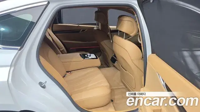 Genesis Electrified G80 2024 — Photo 12/20