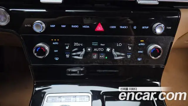 Genesis Electrified G80 2024 — Photo 19/20