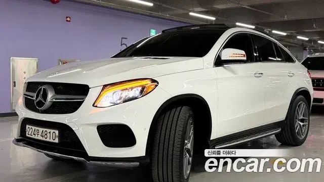 Mercedes-Benz GLE-Class 2018 — Фото 3/20
