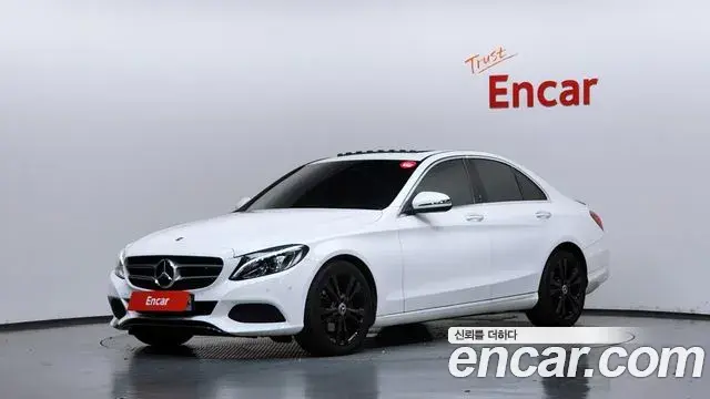 Mercedes-Benz C-Class 2018 — Photo 20/20