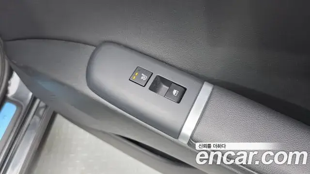Hyundai Grandeur 2023 — Фото 19/20