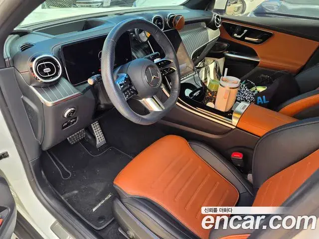 Mercedes-Benz GLC-Class 2024 — Photo 13/17