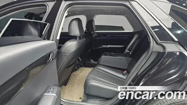 Hyundai Grandeur 2023 — Photo 12/20
