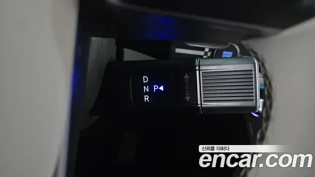 Hyundai Santa Fe 2024 — Photo 9/20