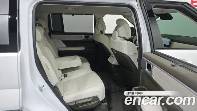 Hyundai Santa Fe 2024 — Photo 11/20