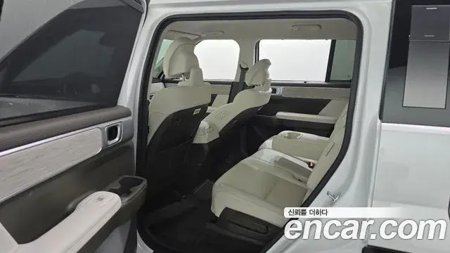 Hyundai Santa Fe 2024 — Photo 12/20