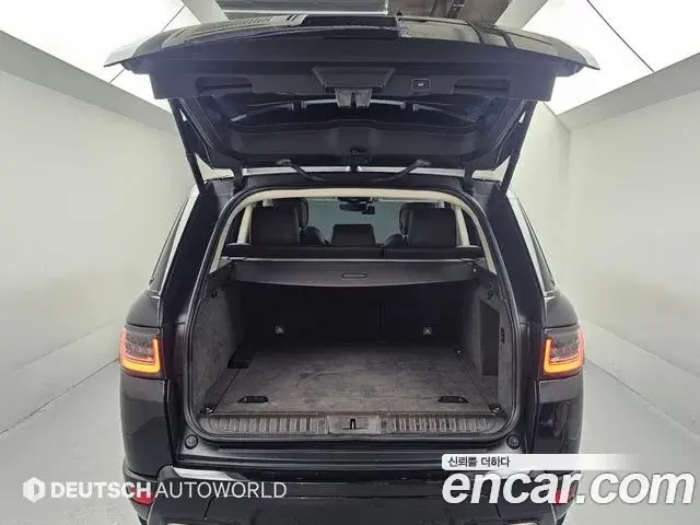 Land Rover Range Rover Sport 2018 — Şəkil 12/20