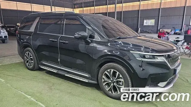 Kia Carnival 2023 — Photo 5/20
