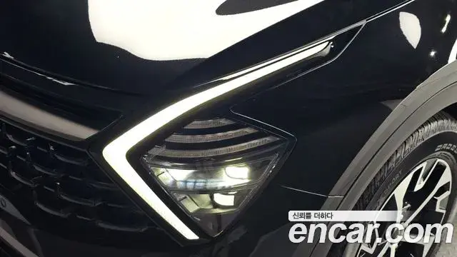 Kia Sportage 2022 — Şəkil 27/33
