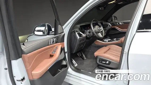 BMW X5 2024 — Photo 9/20
