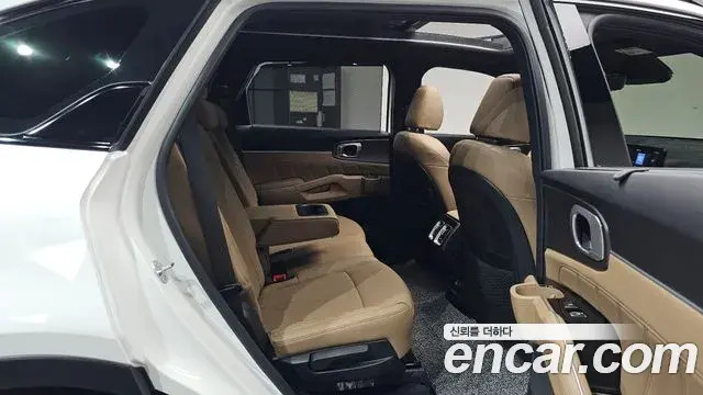 Kia Sorento 2024 — Photo 12/20