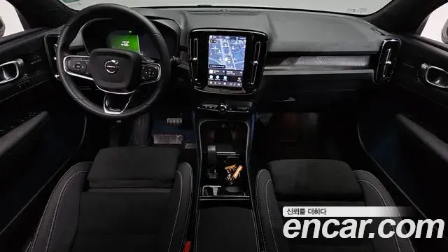 Volvo C40 Recharge 2024 — ფოტო 28/34