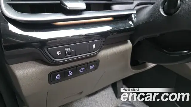Kia Carnival 2024 — Photo 19/20