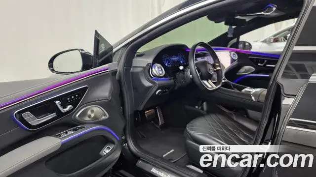 Mercedes-Benz EQS 2022 — Photo 24/38