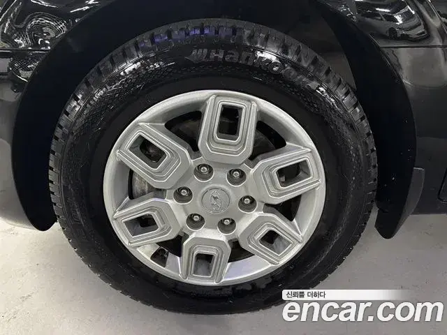 Hyundai Staria 2023 — Фото 19/20