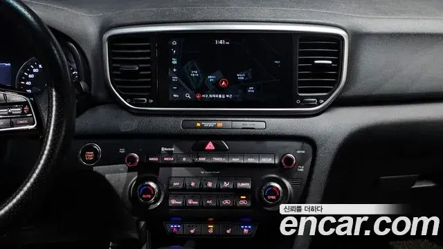Kia Sportage The Bold 2019 — Фото 14/20