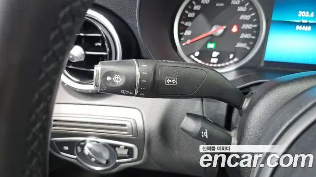 Mercedes-Benz C-Class 2020 — Фото 20/20