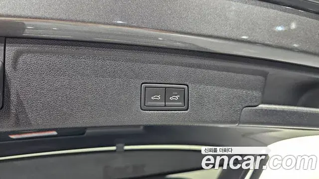 Volkswagen Touareg 2024 — Şəkil 35/50