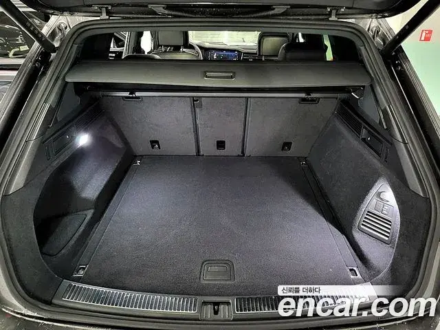 Volkswagen Touareg 2024 — Şəkil 16/50