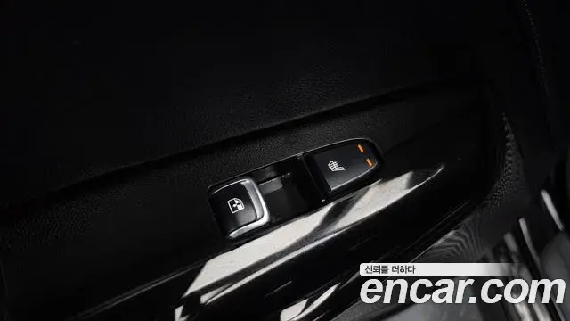 Kia K5 2022 — Photo 32/35