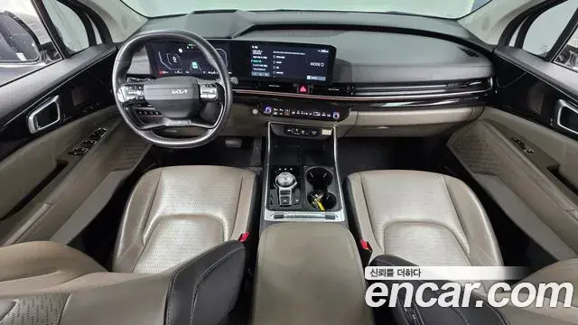 Kia Carnival 2024 — Photo 7/20