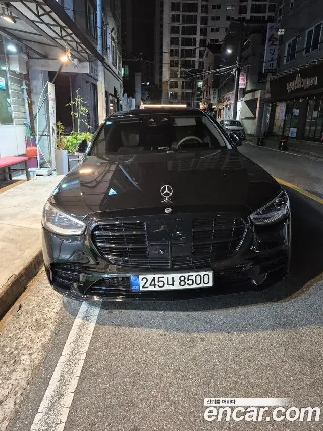 Mercedes-Benz S-Class, 2022