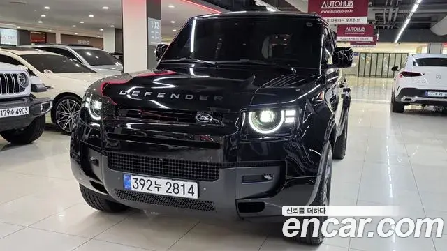 Land Rover Defender 2025 — Photo 20/20