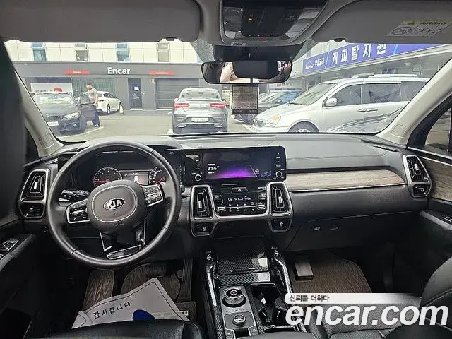 Kia Sorento 2020 — Photo 15/20